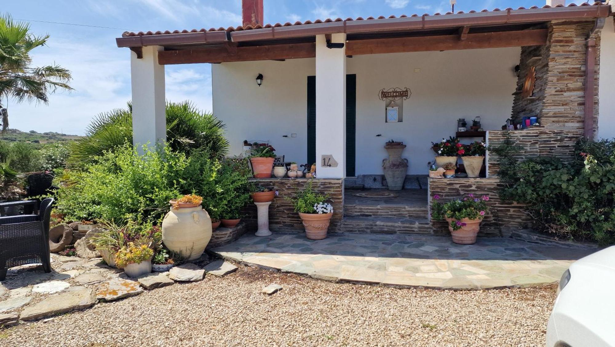 Biancareddu B&B Sa Corte מראה חיצוני תמונה